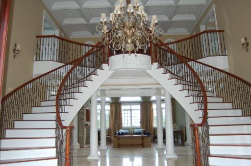 Dual Rounded Staircase